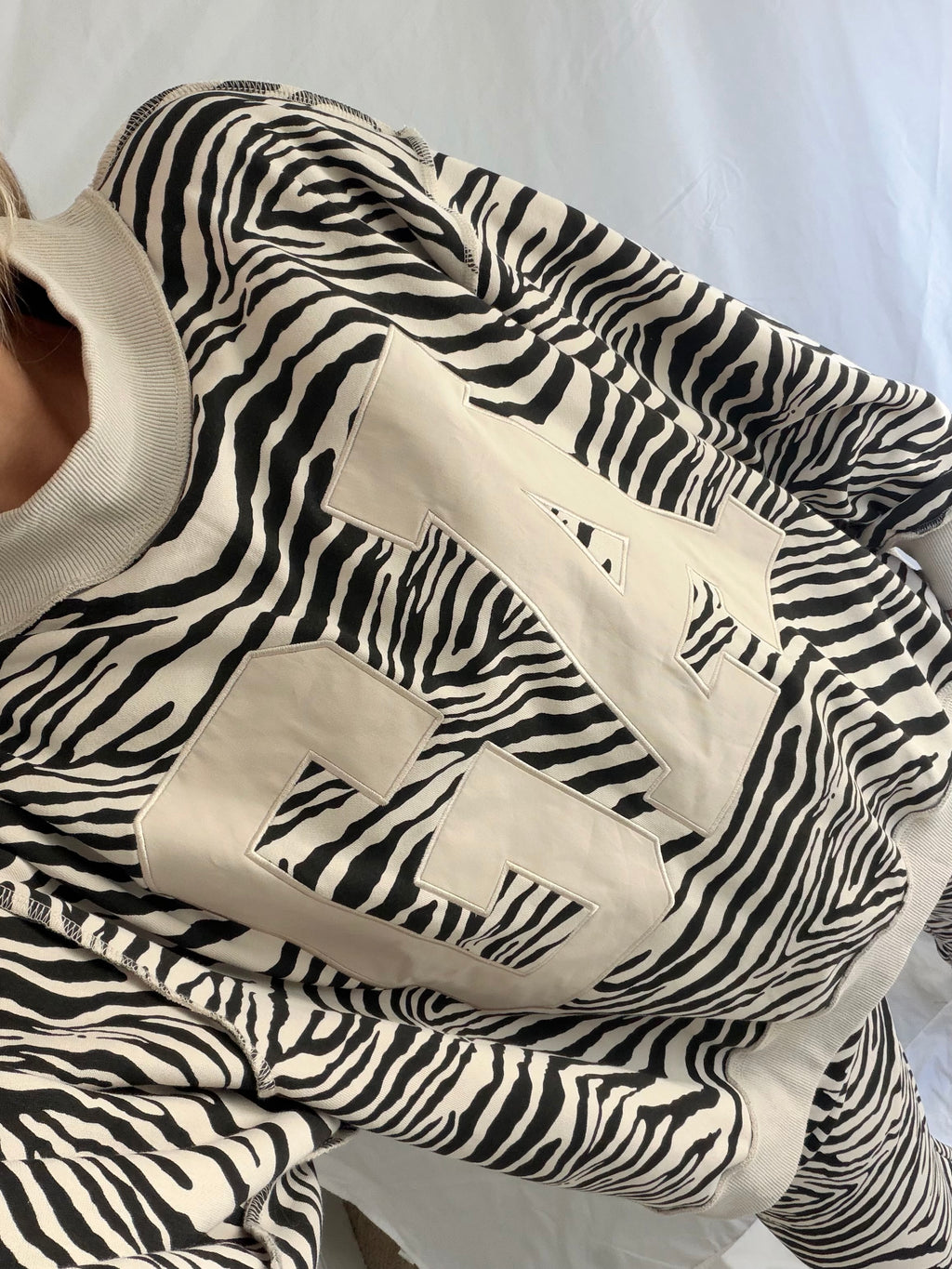 Zebra Mockneck